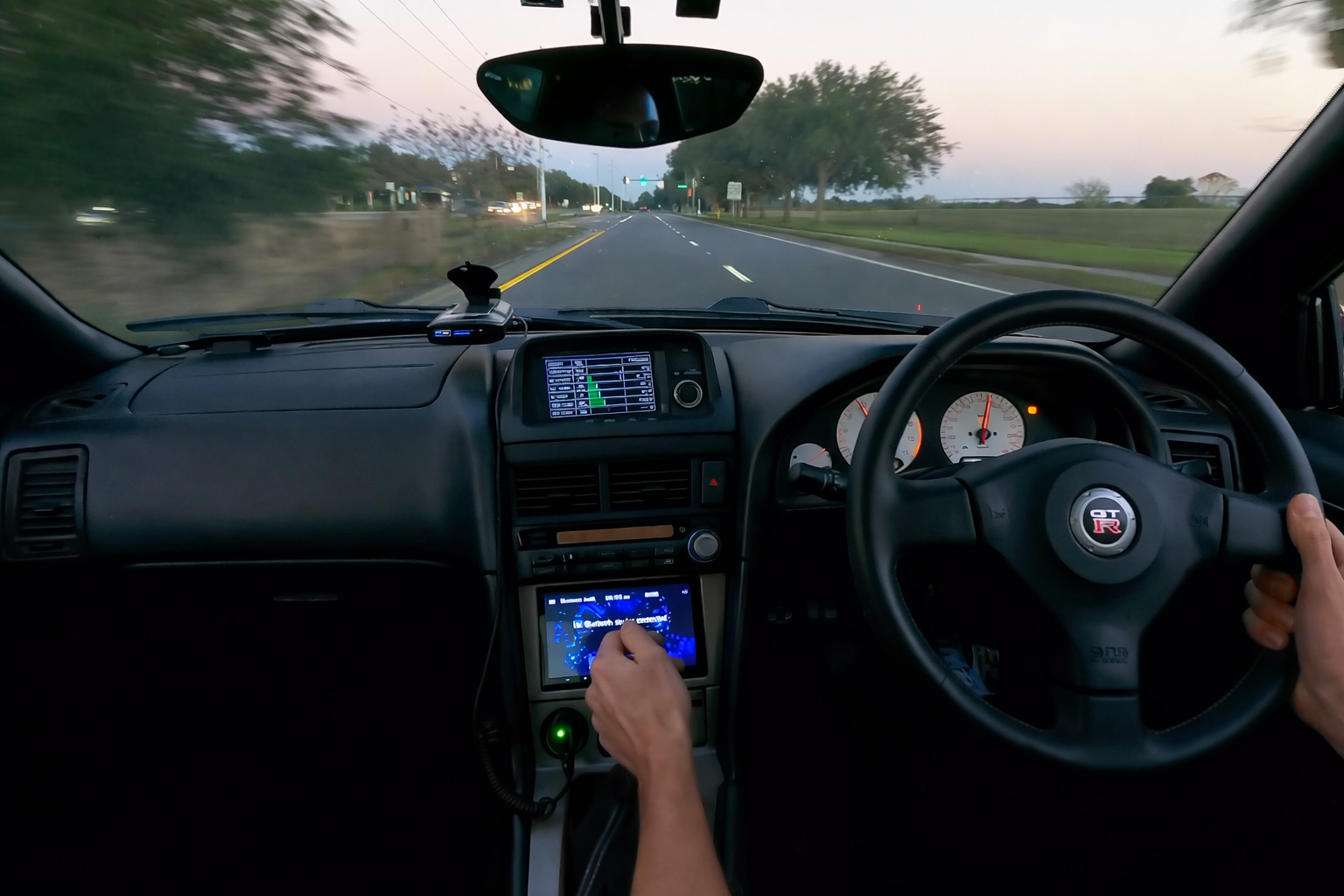 ما هو نظام Flat Foot Shifting ؟ شرح علمي مبسط للتبديل مع بقاء القدم على الوقود